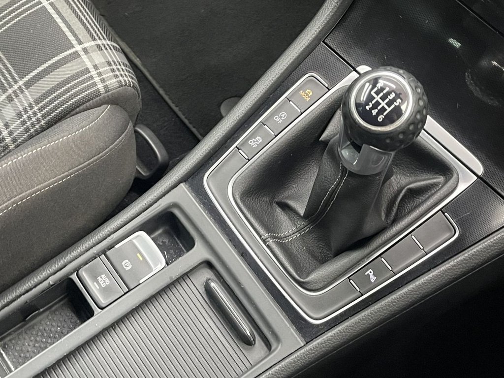 Used Volkswagen Golf 2016 for sale - 77383739: Photo 25