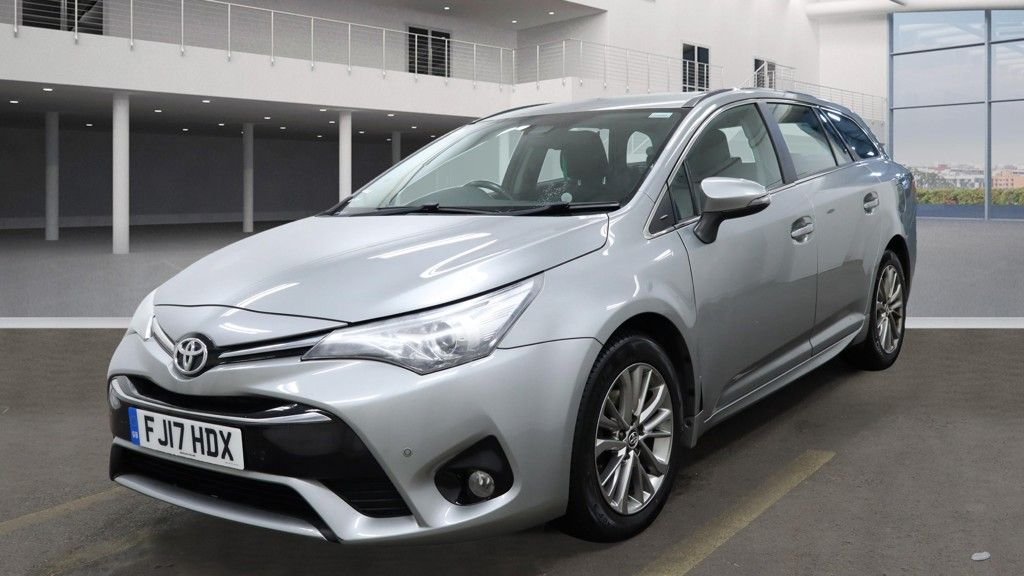 Used Toyota Avensis 2017 for sale - 76731262: Photo 14