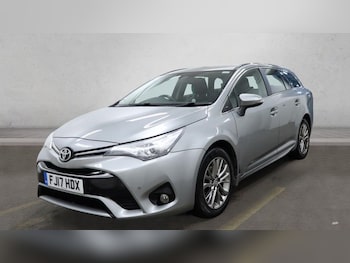 Used Toyota Avensis 2017 for sale - 76731262: Photo
