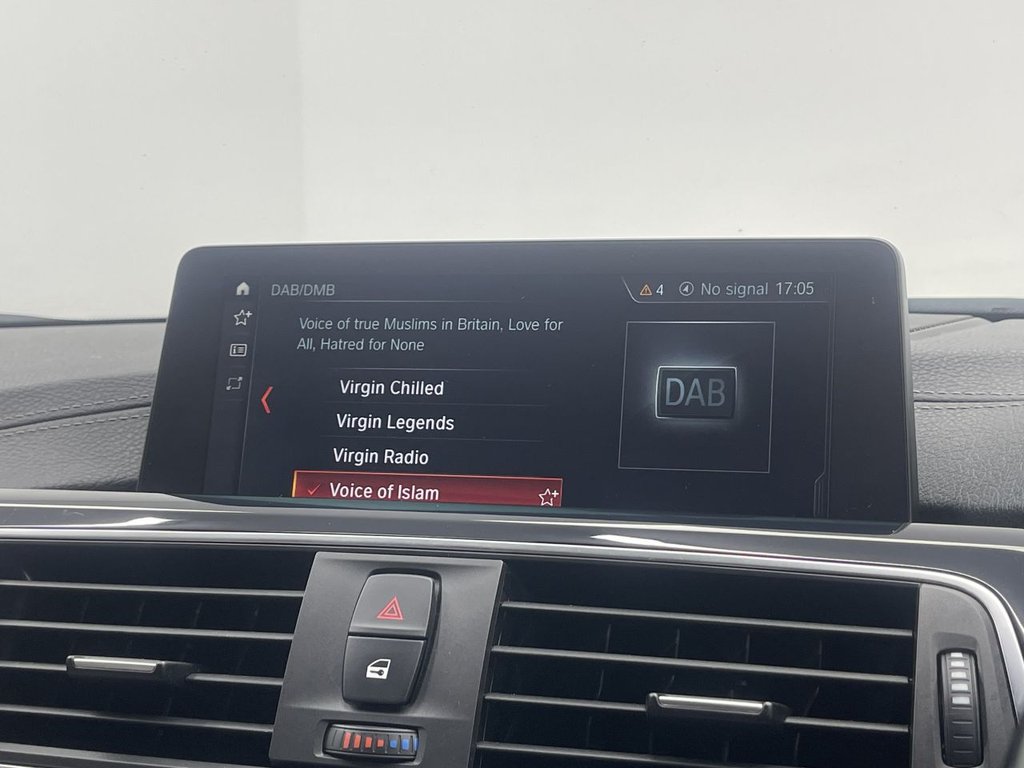 Used BMW 3 Series 2018 for sale - 76081167: Photo 30