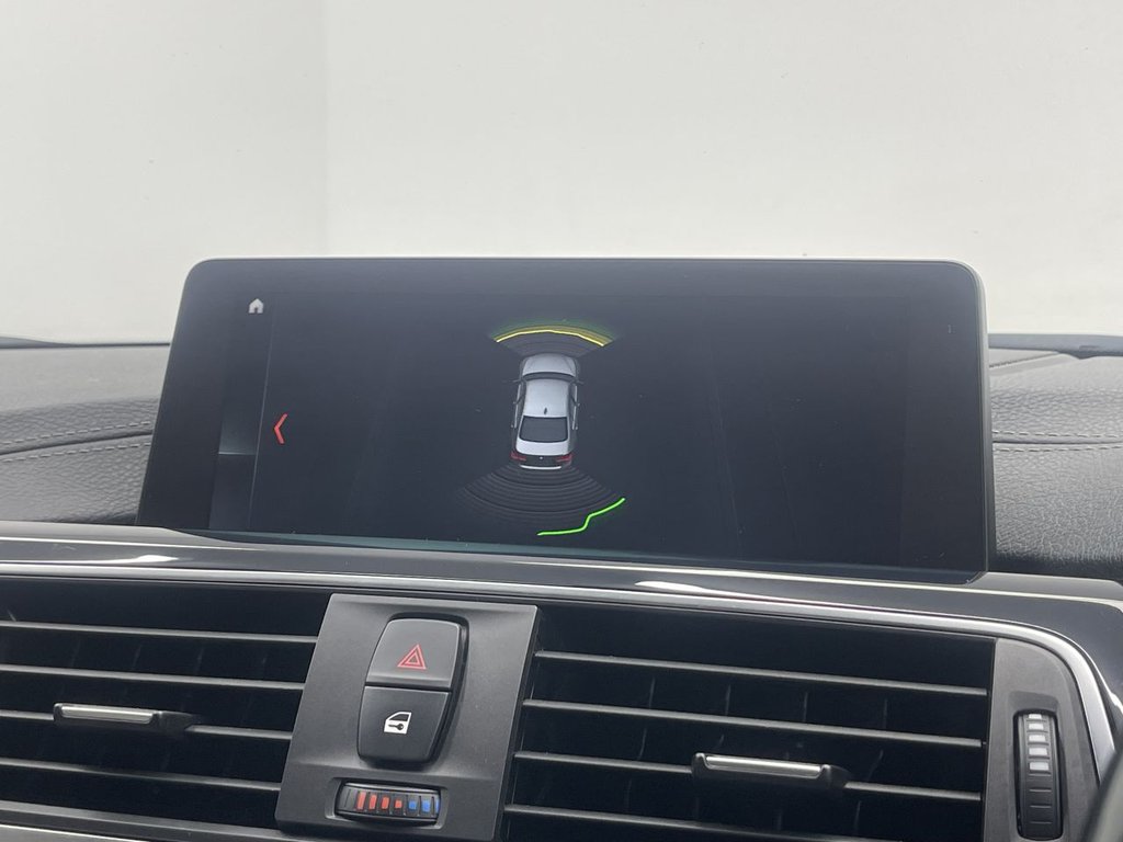 Used BMW 3 Series 2018 for sale - 76081167: Photo 31