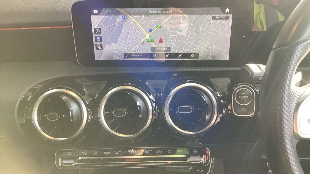 Used Mercedes-Benz A-Class 2018 for sale - 76047840: Photo 3