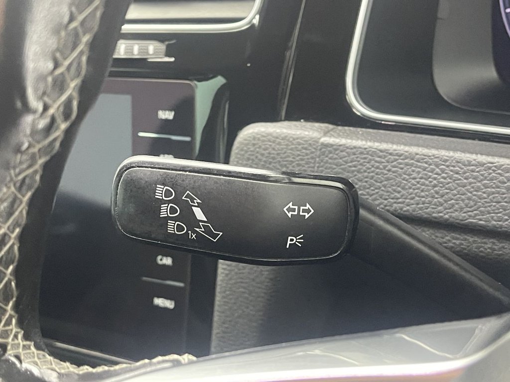 Used Volkswagen Golf 2017 for sale - 76291790: Photo 21