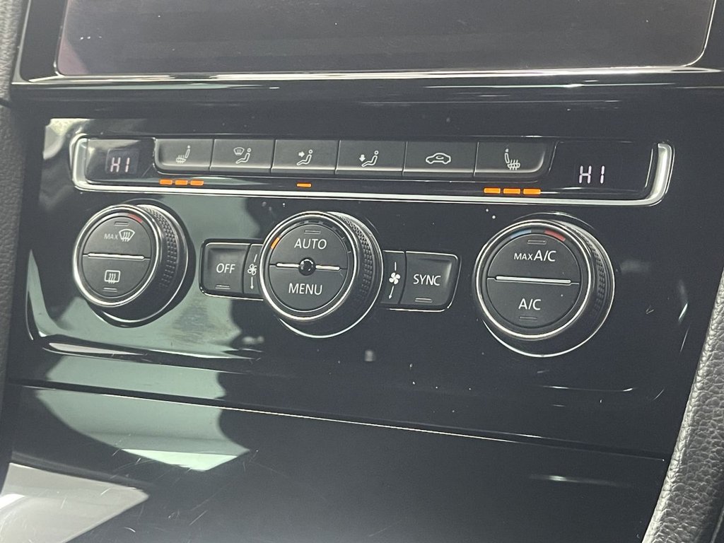 Used Volkswagen Golf 2017 for sale - 76291790: Photo 31