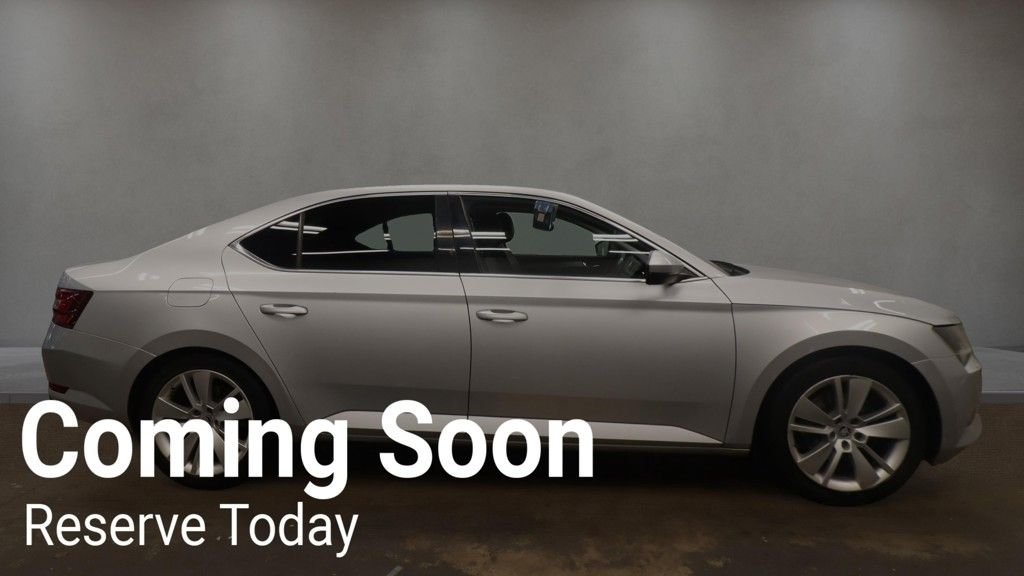 Used Skoda Superb 2017 for sale - 76731165: Photo 11