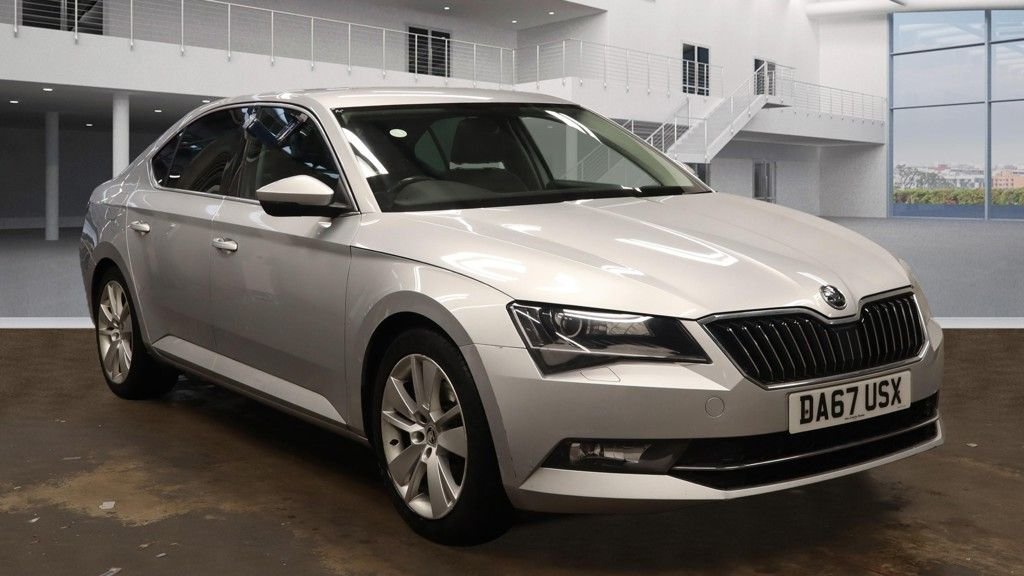 Used Skoda Superb 2017 for sale - 76731165: Photo 13