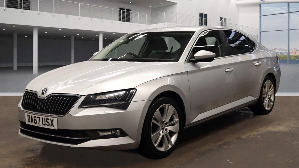 Used Skoda Superb 2017 for sale - 76731165: Photo 14