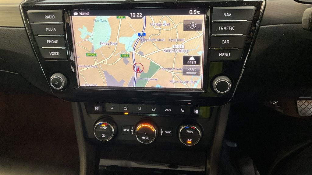 Used Skoda Superb 2017 for sale - 76731165: Photo 23