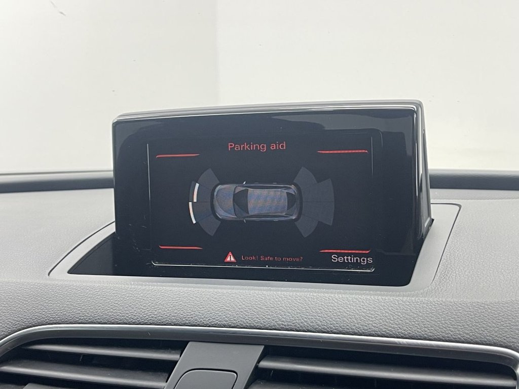 Used Audi Q3 2018 for sale - 75777442: Photo 33