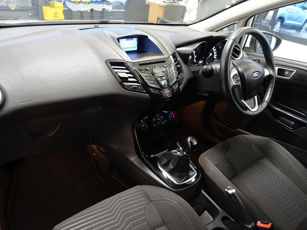Used Ford Fiesta 2015 for sale - 77026804: Photo 12