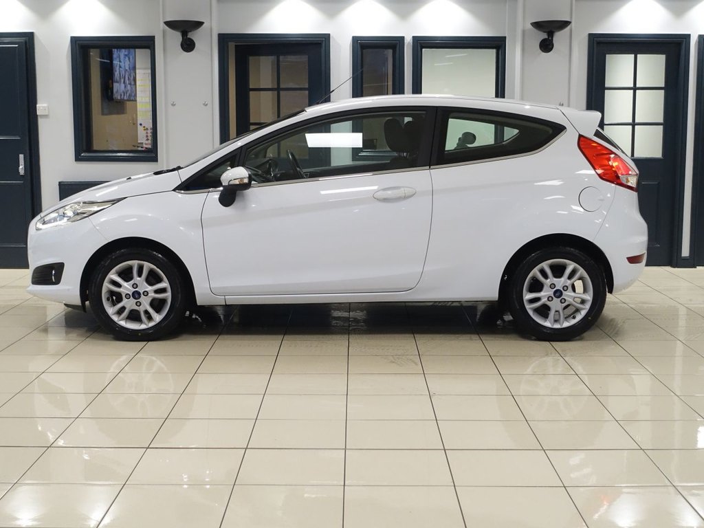 Used Ford Fiesta 2015 for sale - 77026804: Photo 9