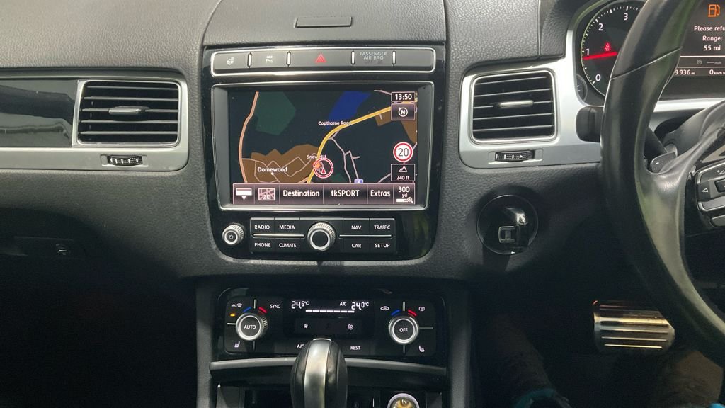 Used Volkswagen Touareg 2017 for sale - 76710983: Photo 3