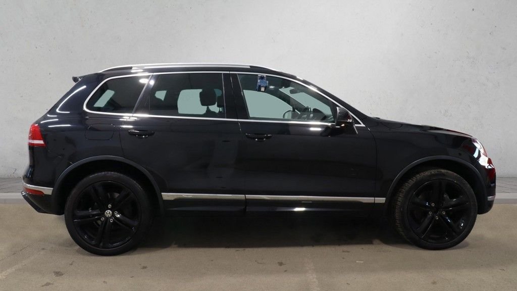 Used Volkswagen Touareg 2017 for sale - 76710983: Photo 8