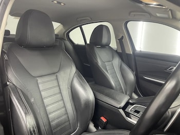 Used BMW 3 Series 2020 for sale - 76074070: Photo