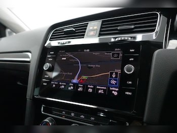 Used Volkswagen Golf 2019 for sale - 79584643: Photo