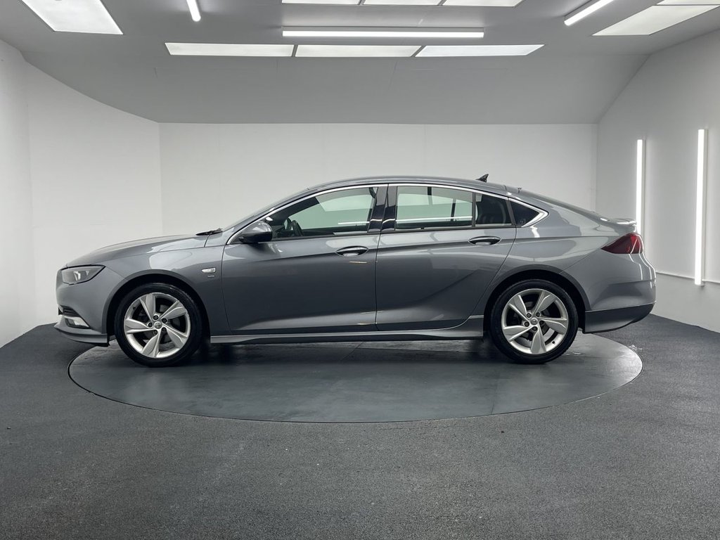 Used Vauxhall Insignia 2020 for sale - 76582737: Photo 7