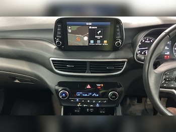 Used Hyundai TUCSON 2018 for sale - 79584951: Photo