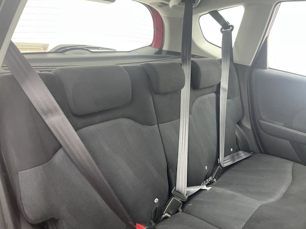 Used Honda Jazz 2010 for sale - 76202605: Photo 17