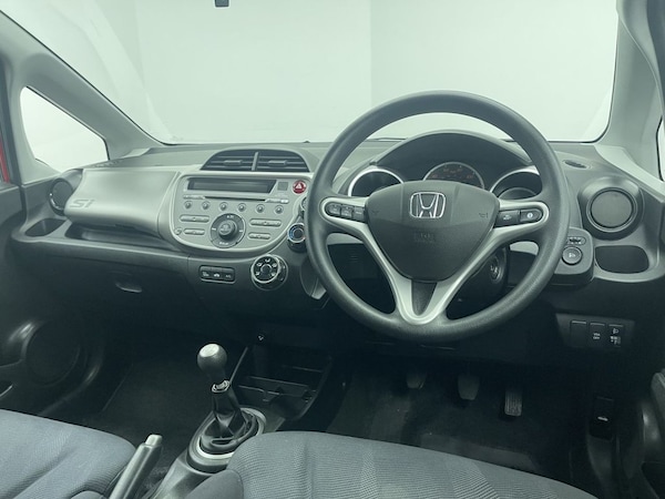 Used Honda Jazz 2010 for sale - 76202605: Photo 19