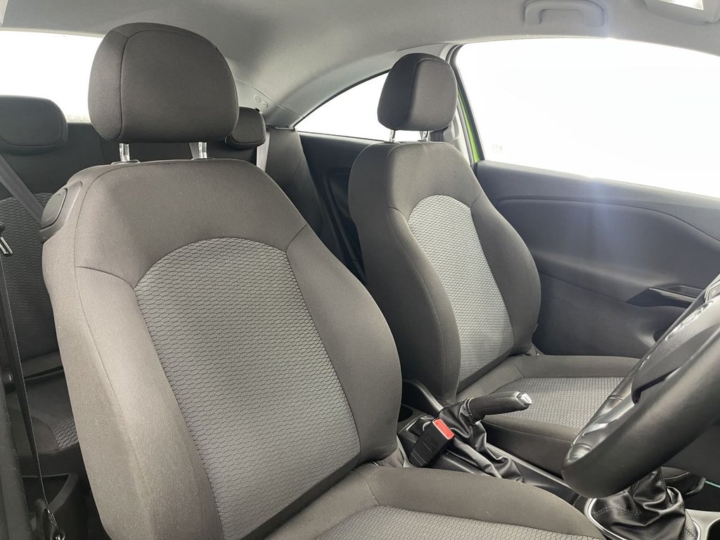 Used Vauxhall Corsa 2017 for sale - 77293277: Photo 2