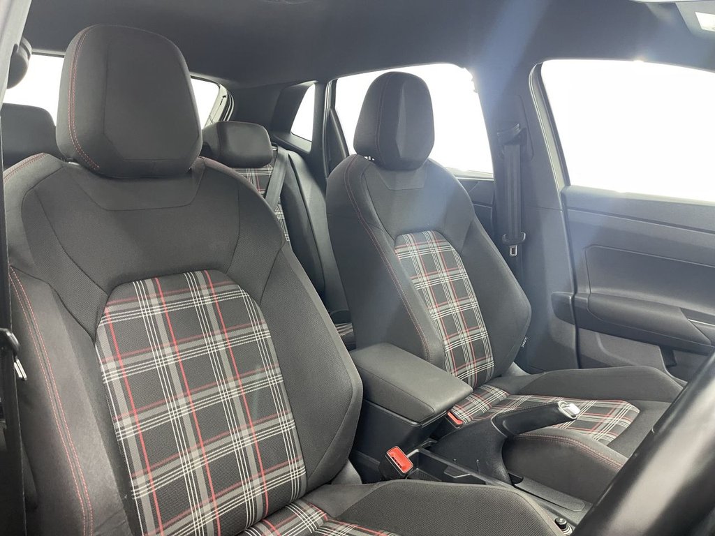 Used Volkswagen Polo 2019 for sale - 77232030: Photo 2