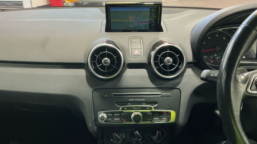 Used Audi A1 2017 for sale - 77990916: Photo 3