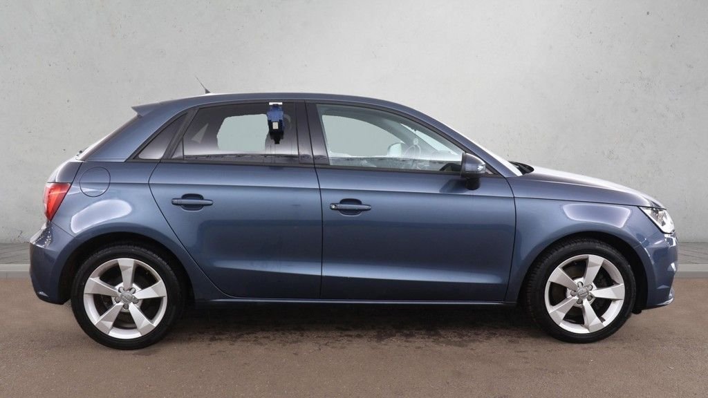Used Audi A1 2017 for sale - 77990916: Photo 8