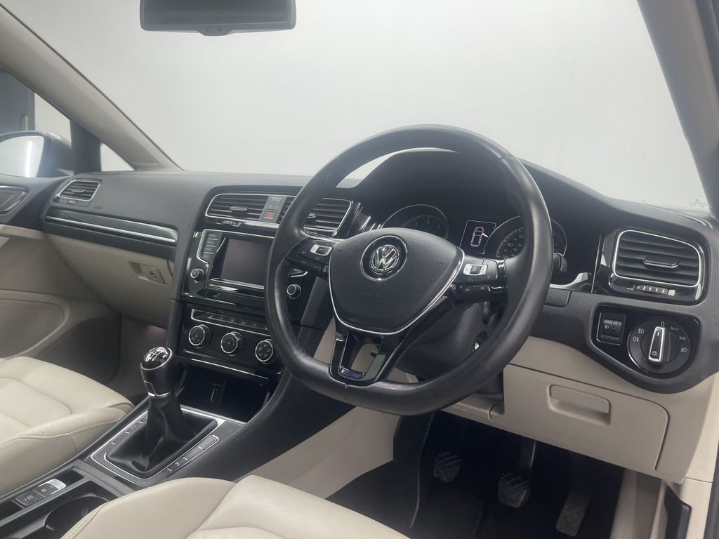 Used Volkswagen Golf 2014 for sale - 77748232: Photo 18