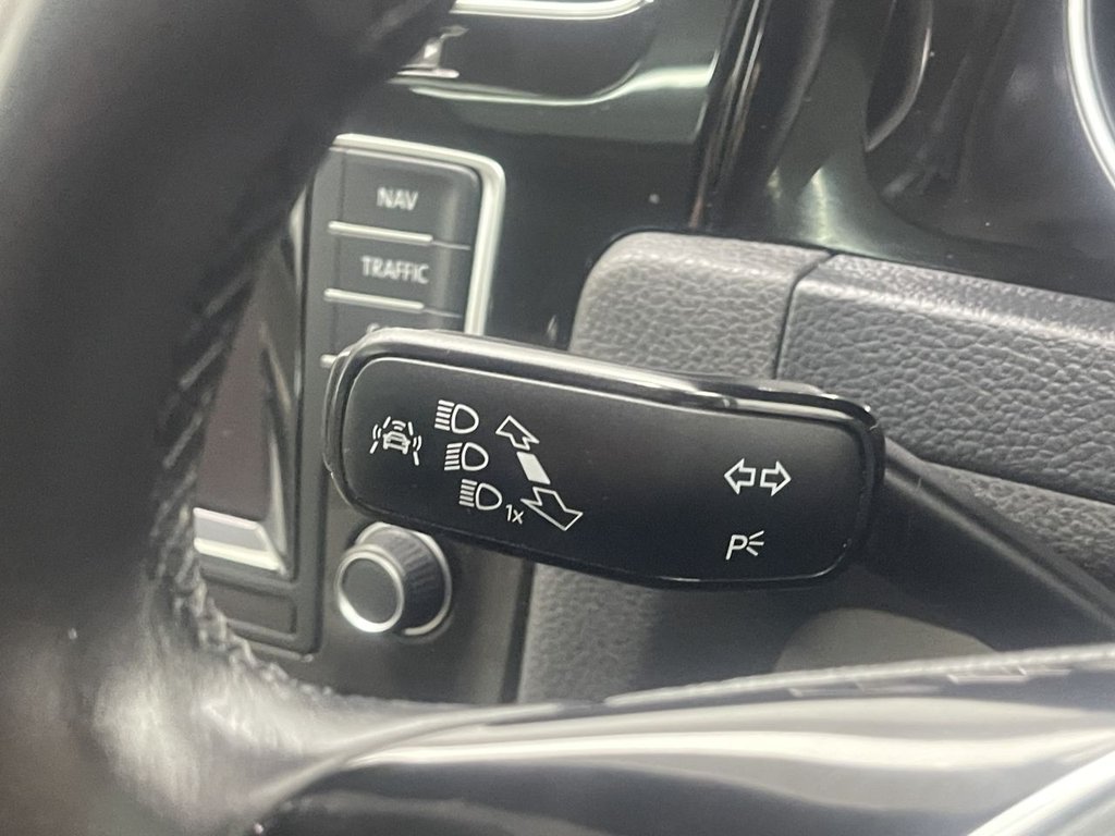 Used Volkswagen Golf 2014 for sale - 77748232: Photo 21