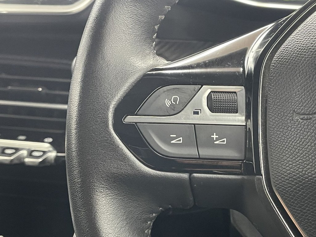 Used Peugeot 2008 2022 for sale - 77342046: Photo 23