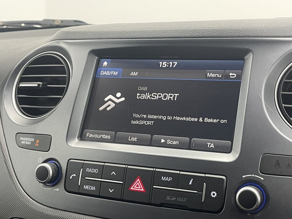 Used Hyundai i10 2018 for sale - 75726827: Photo 29