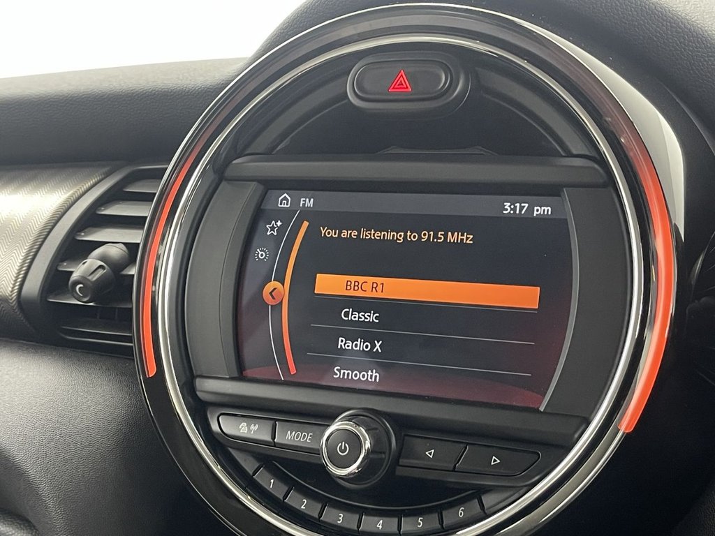 Used MINI Hatch 2019 for sale - 76256467: Photo 30