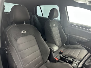 Used Volkswagen Golf 2019 for sale - 79584558: Photo