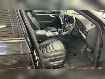 Used Volkswagen Touareg 2021 for sale - 79584392: Photo