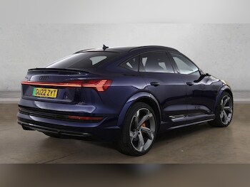 Used Audi e-tron S 2022 for sale - 78426002: Photo