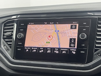 Used Volkswagen T-Roc 2018 for sale - 75876505: Photo