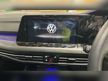 Used Volkswagen Golf 2023 for sale - 77952577: Photo