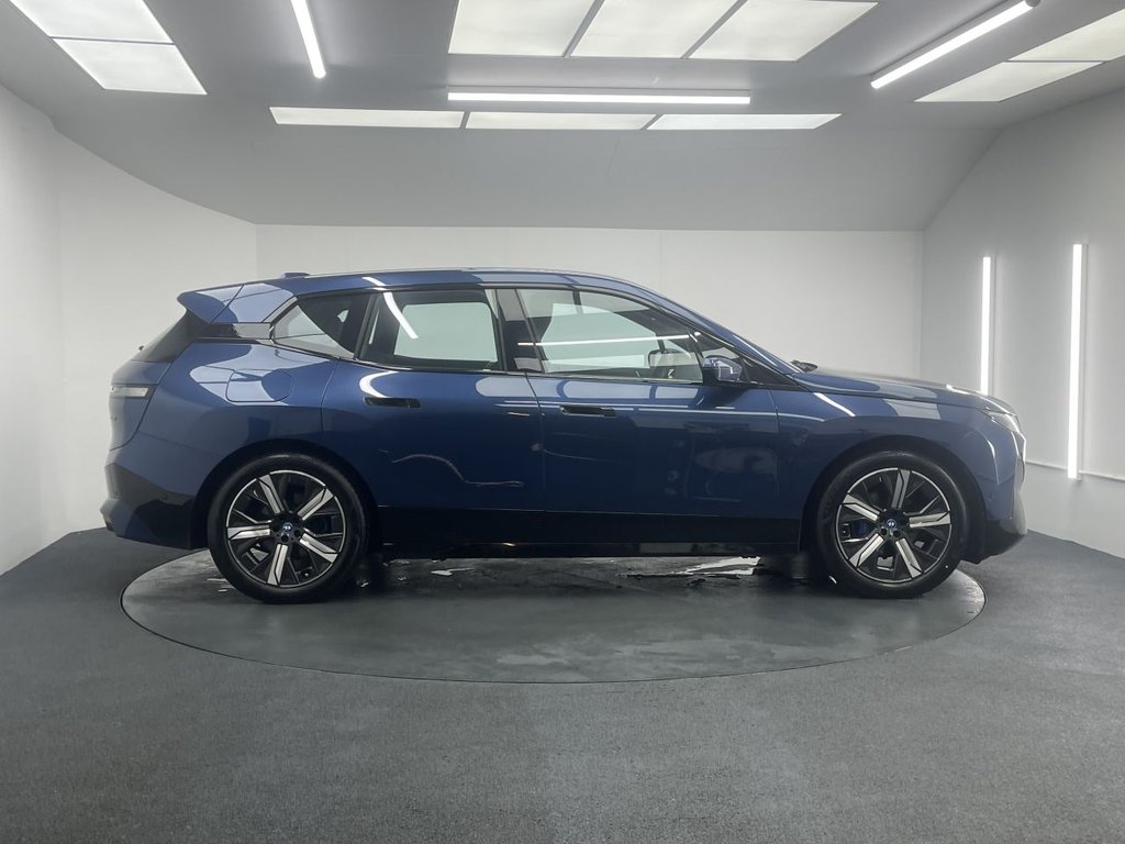 Used BMW iX 2022 for sale - 75832881: Photo 13