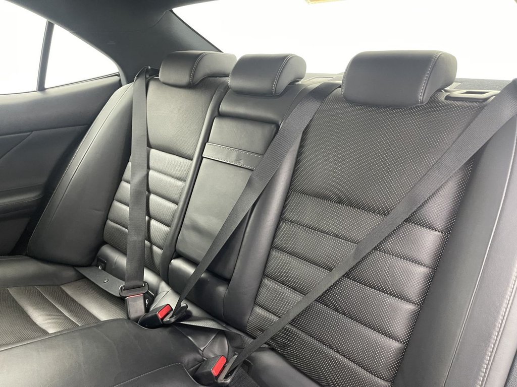 Used Lexus IS 2017 for sale - 76570618: Photo 15
