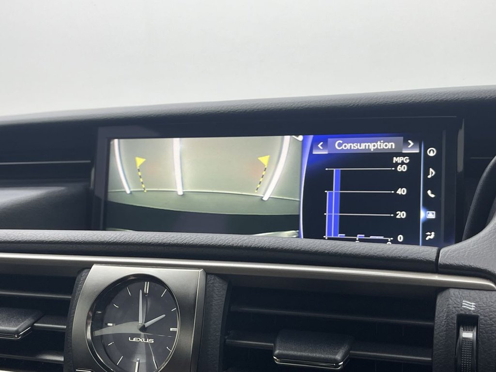 Used Lexus IS 2017 for sale - 76570618: Photo 28