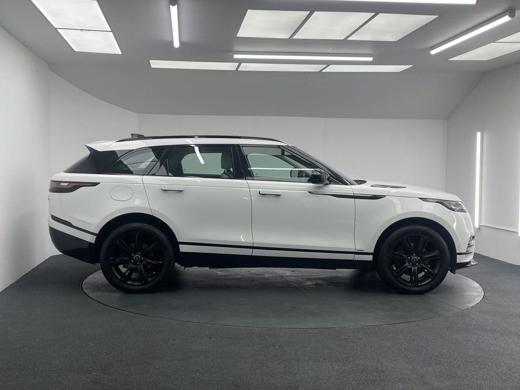 Used Land Rover Range Rover Velar 2017 for sale - 76711469: Photo 13