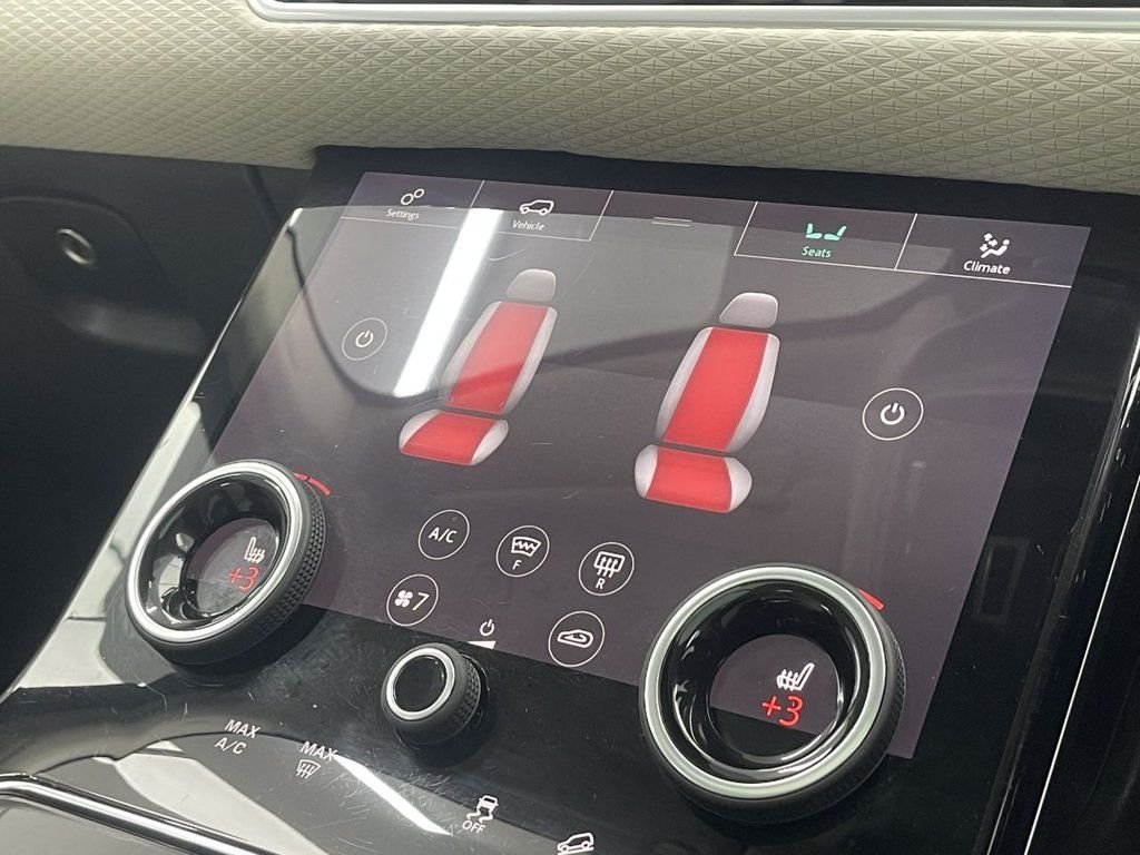 Used Land Rover Range Rover Velar 2017 for sale - 76711469: Photo 33