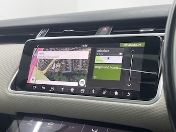 Used Land Rover Range Rover Velar 2017 for sale - 76711469: Photo