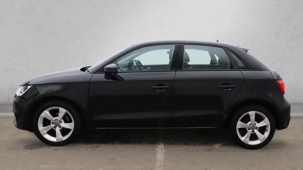 Used Audi A1 2016 for sale - 76356685: Photo 9