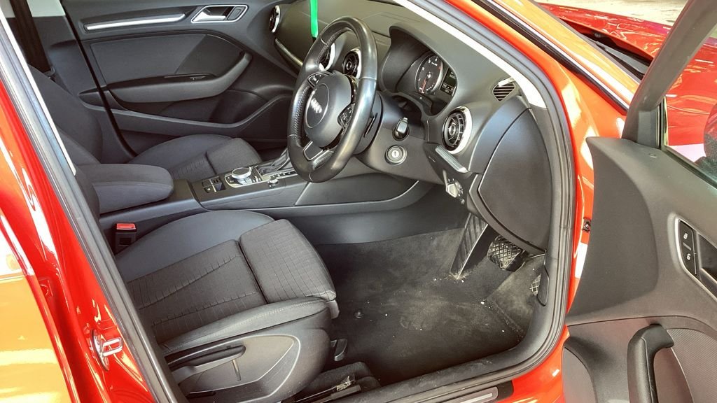 Used Audi A3 2016 for sale - 76185565: Photo 2