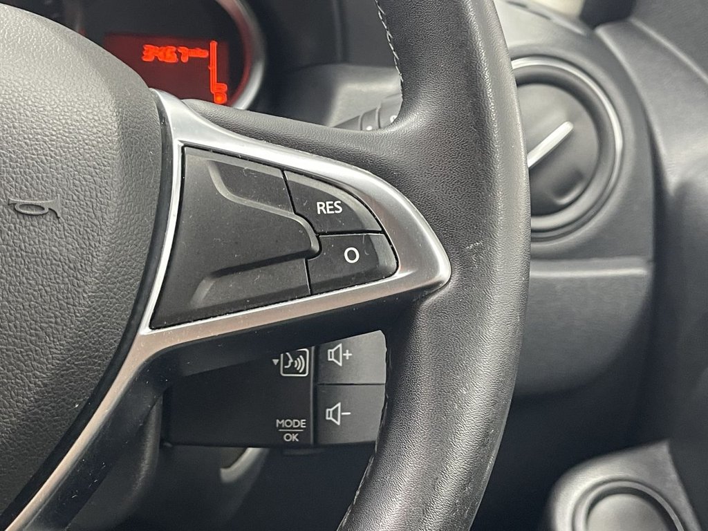 Used Dacia Duster 2018 for sale - 77356387: Photo 25