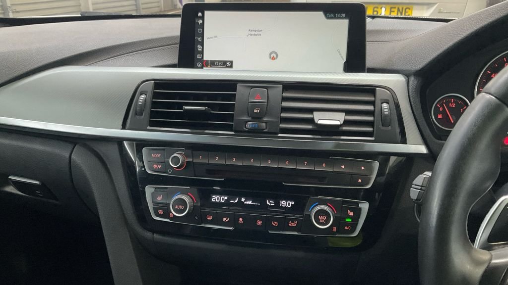 Used BMW 4 Series 2018 for sale - 76731167: Photo 3