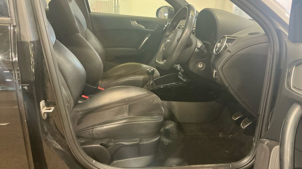 Used Audi A1 2018 for sale - 78030341: Photo 2