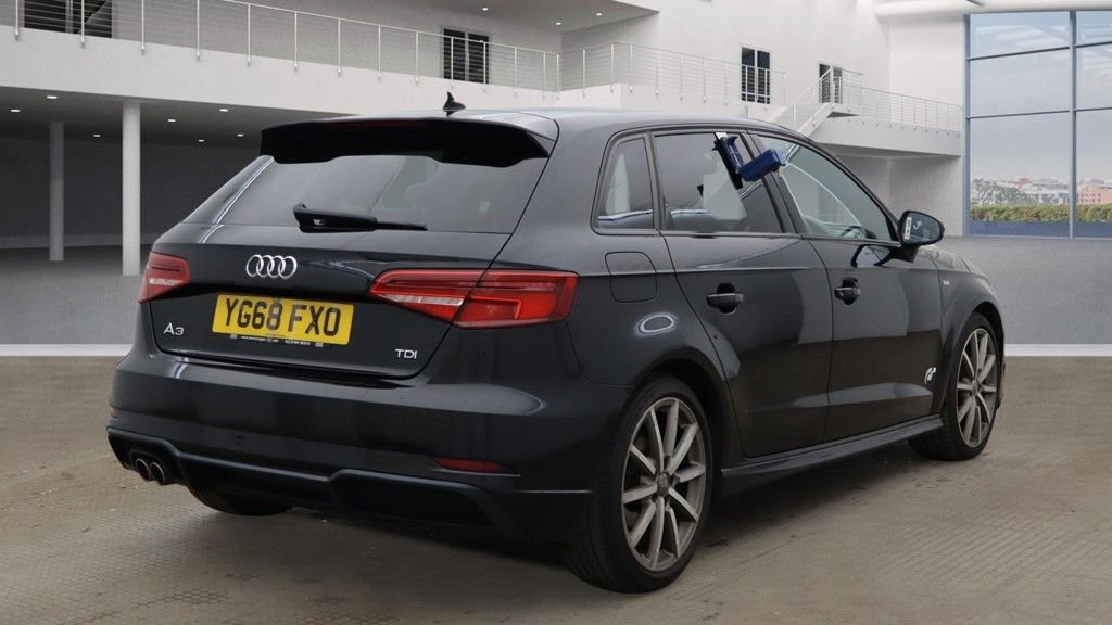 Used Audi A3 2018 for sale - 76375998: Photo 7