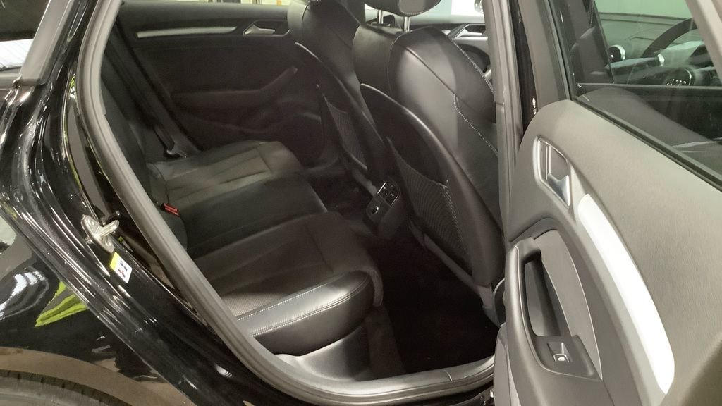 Used Audi A3 2018 for sale - 76375998: Photo 9